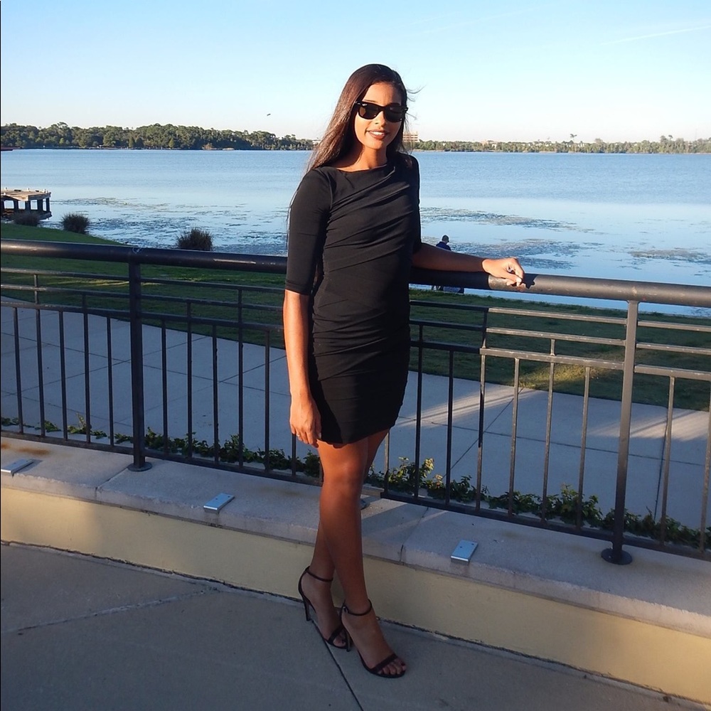 White House Black Market LBD